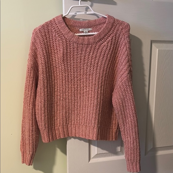 American Eagle Outfitters Sweaters - American Eagle Outfitters Pink Crew Neck Sweater